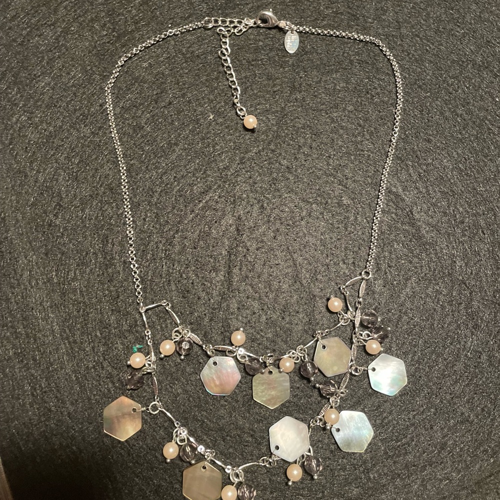 Jewelry - Picture 17 of 17